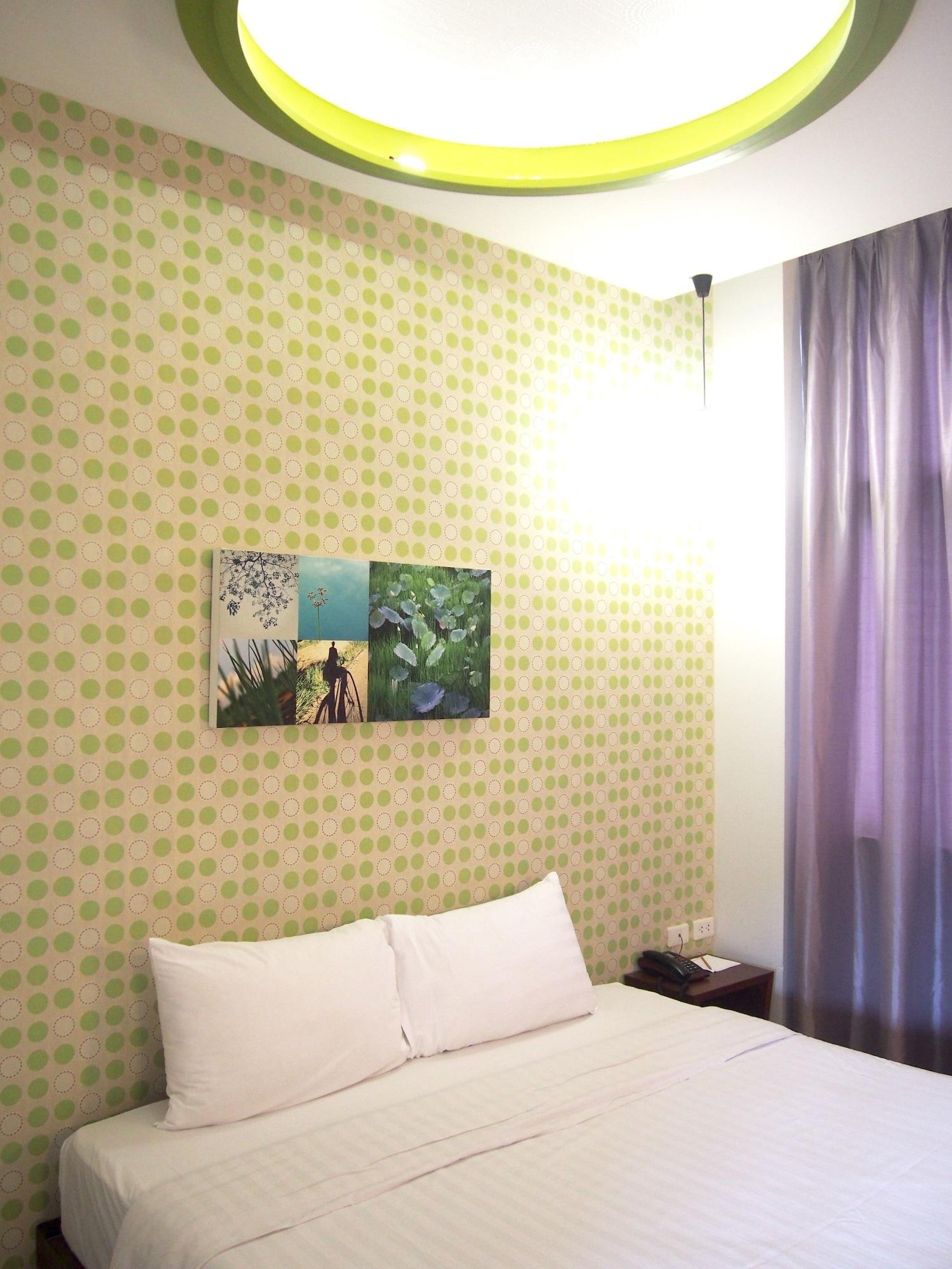 Retroasis Hotel Банкок Екстериор снимка