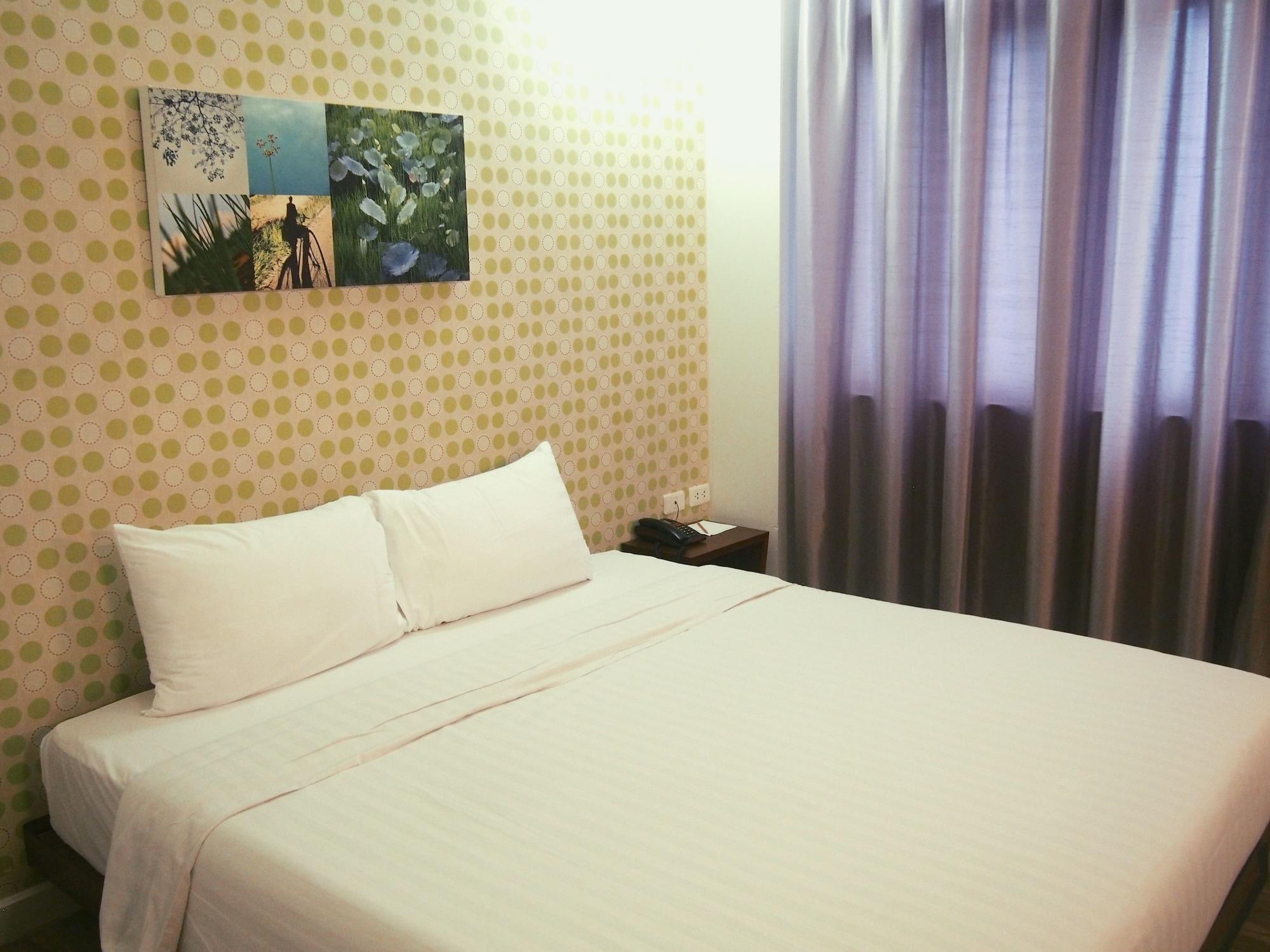 Retroasis Hotel Банкок Екстериор снимка