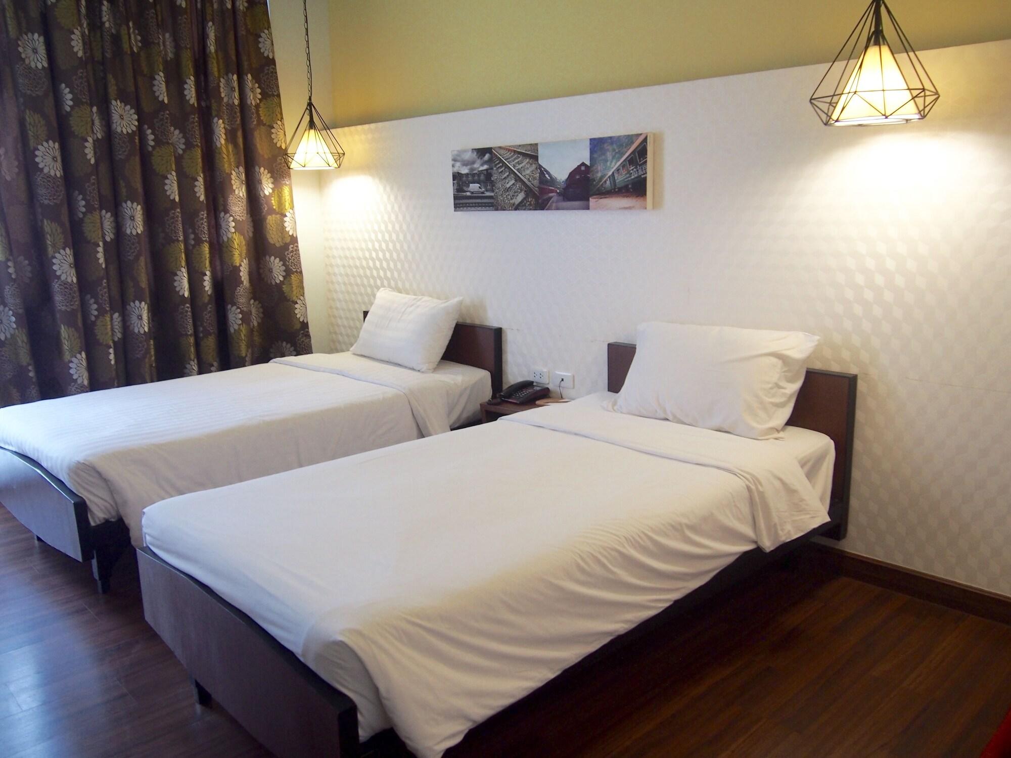 Retroasis Hotel Банкок Екстериор снимка