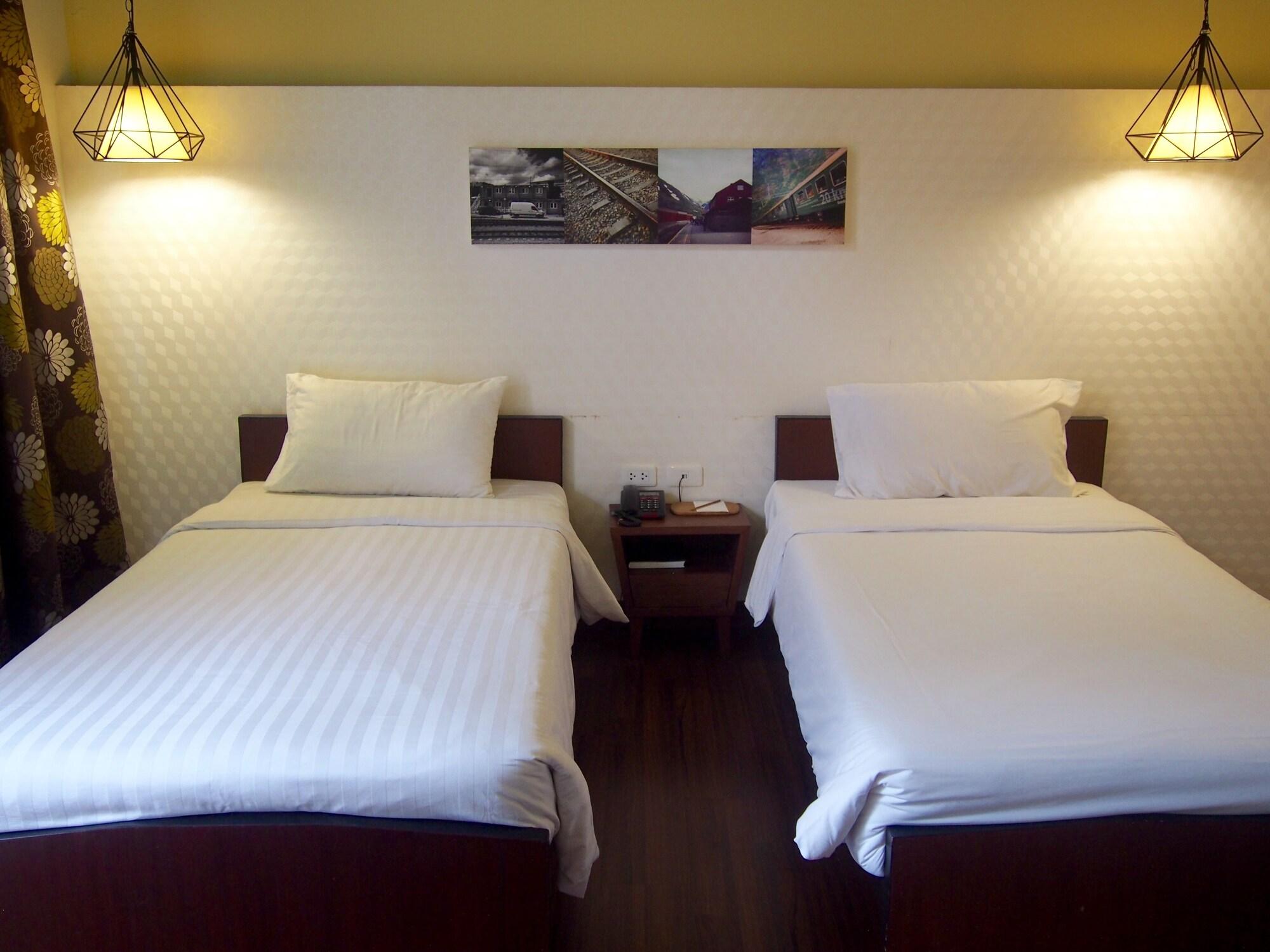 Retroasis Hotel Банкок Екстериор снимка