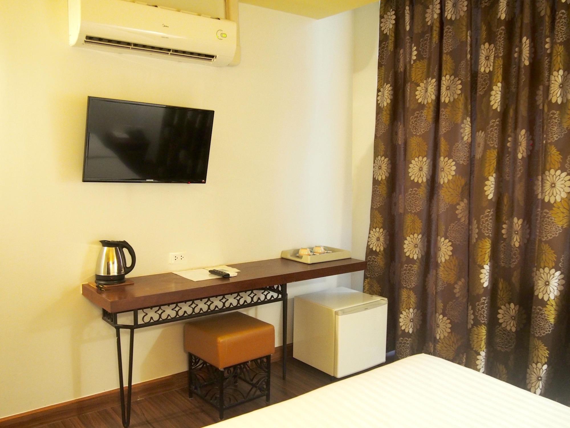 Retroasis Hotel Банкок Екстериор снимка