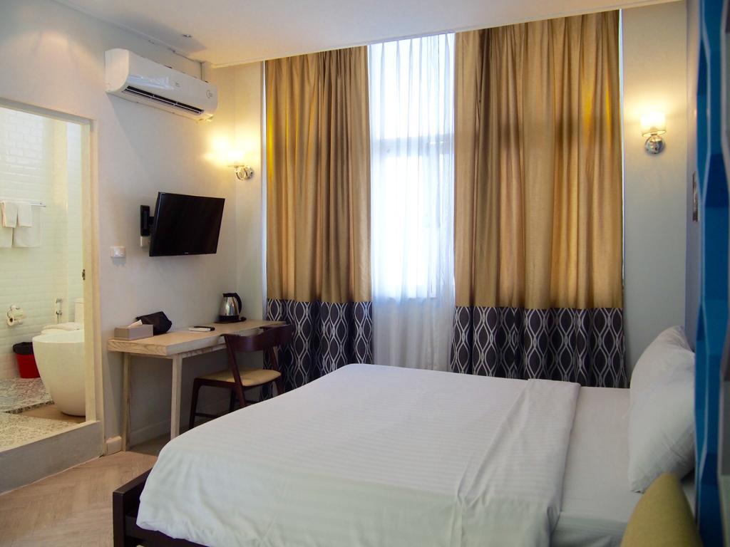 Retroasis Hotel Банкок Екстериор снимка